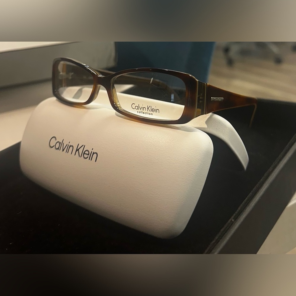 Calvin Klein women’s plastic frame